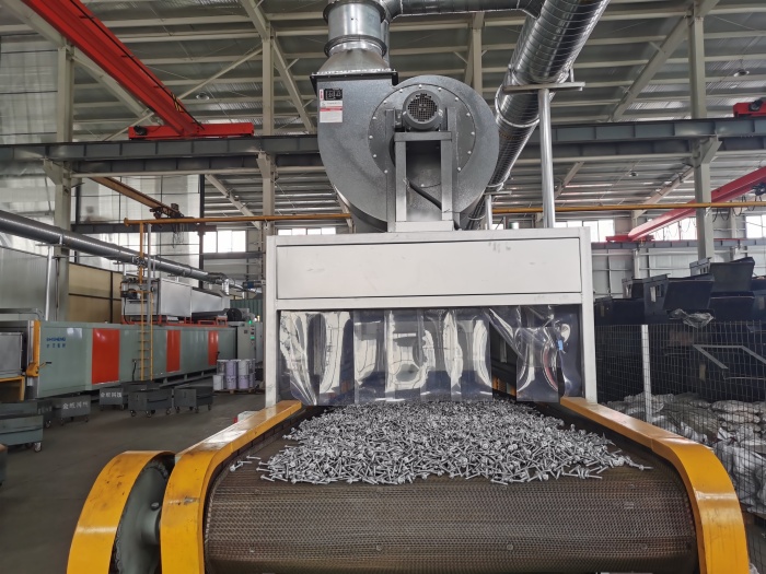 Coated dried and cooled molded parts